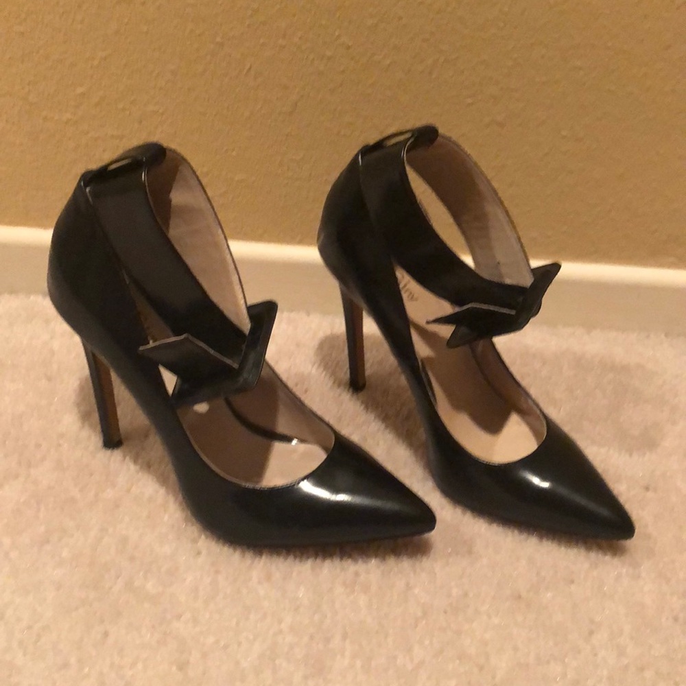 Cute Black Stilettos
